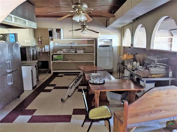 102 E Broadway St, Big Sandy, TX 75755